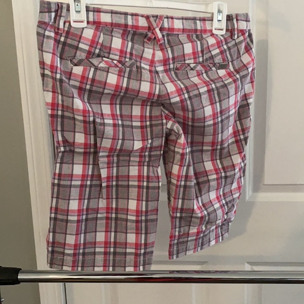 Fox capris - Picture 2 of 2
